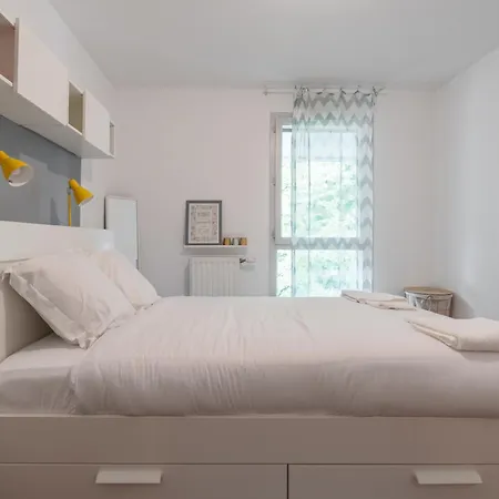 Cosy & Familial Proche Paris * Эпине-сюр-Сена